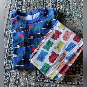 Hanna Andersson Orcas and Gummy Bear Mixed Pajama Set